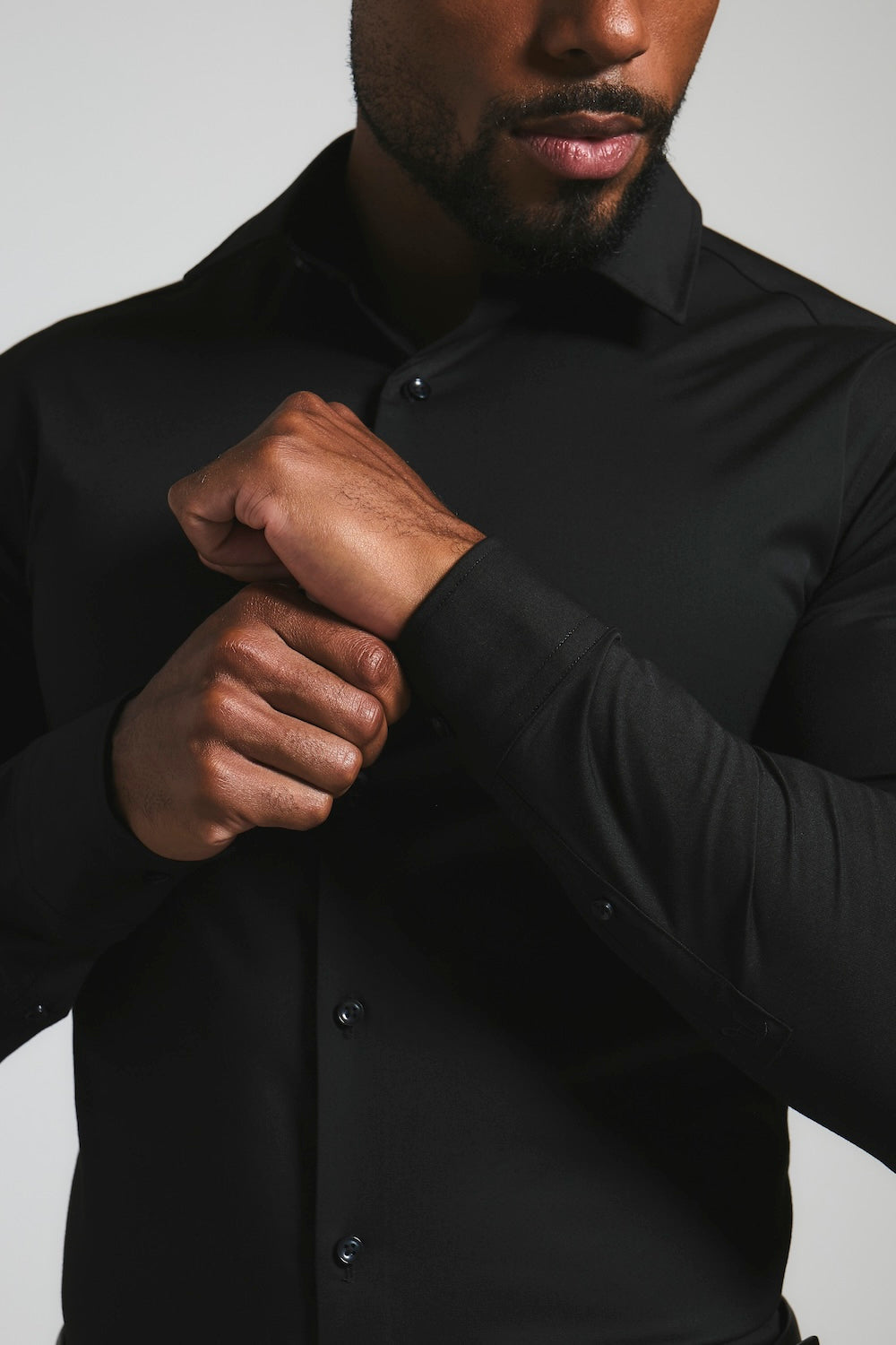 Men'S Muscle Fit Dress Shirt In Black