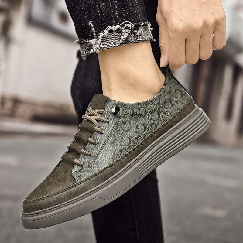 Men's Embossed Low-Top Trainers – Cushioned Casual Sneakers, 3 Colours