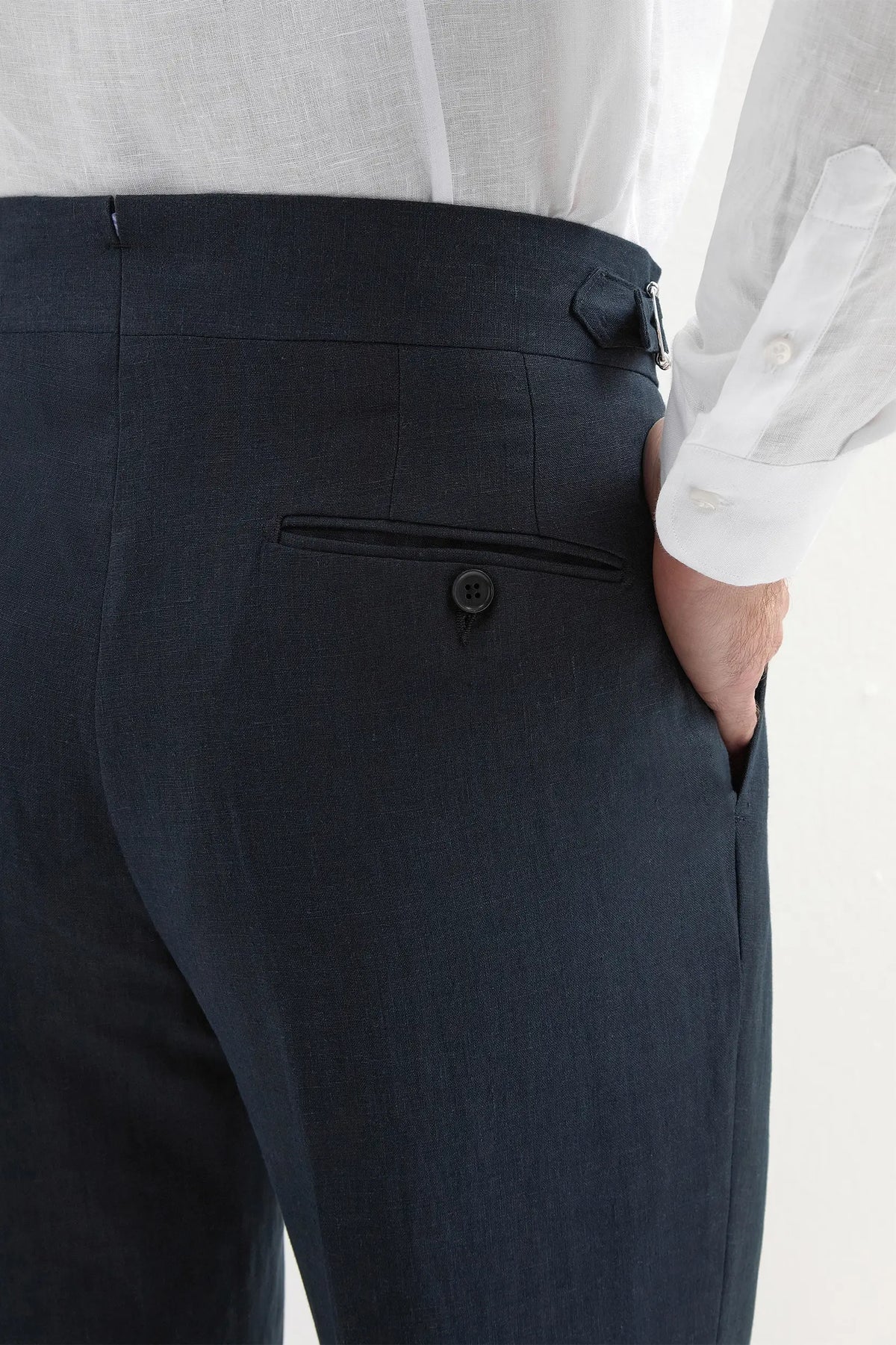 Men's Navy Linen-Blend Trousers – Tailored Breathable Summer Trousers