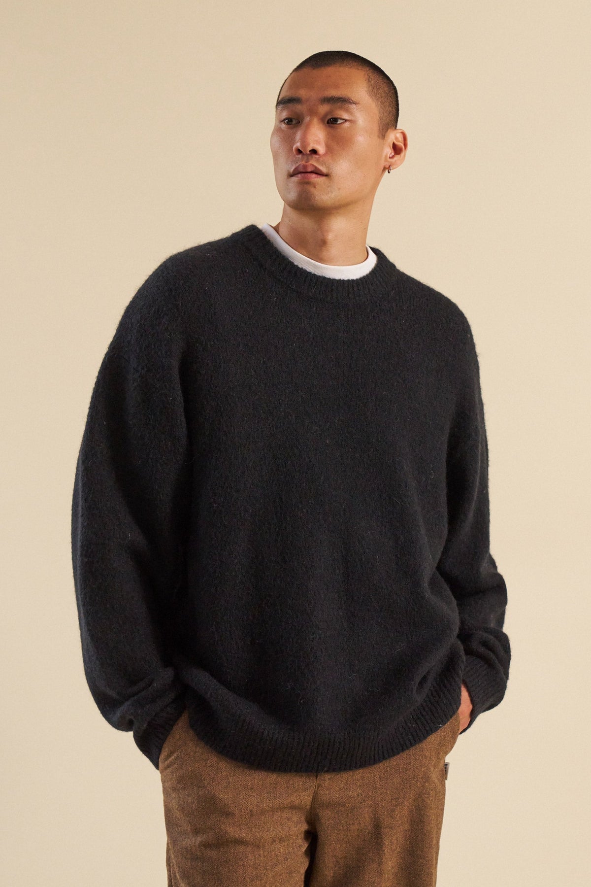 Men's Black Oversized Crew Neck Jumper – Brushed Knit Sweater