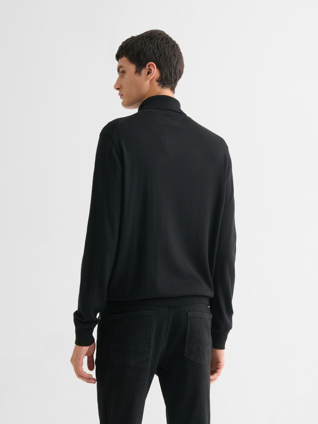 Men's Merino Wool-Blend Roll Neck Jumper – Fine Knit Turtleneck