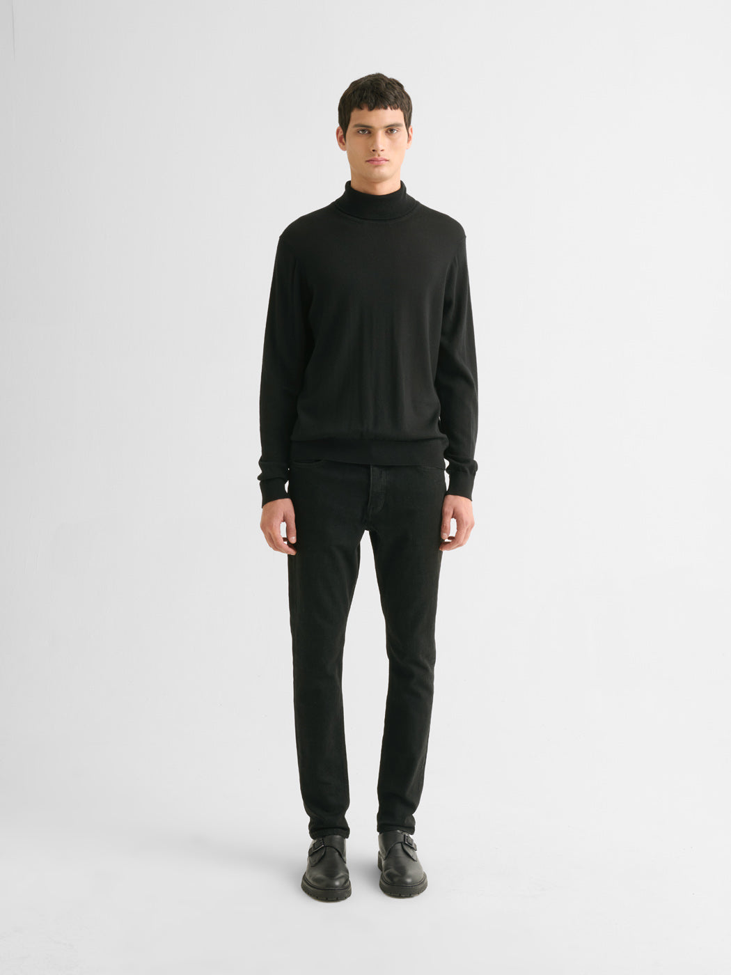 Men's Merino Wool-Blend Roll Neck Jumper – Fine Knit Turtleneck