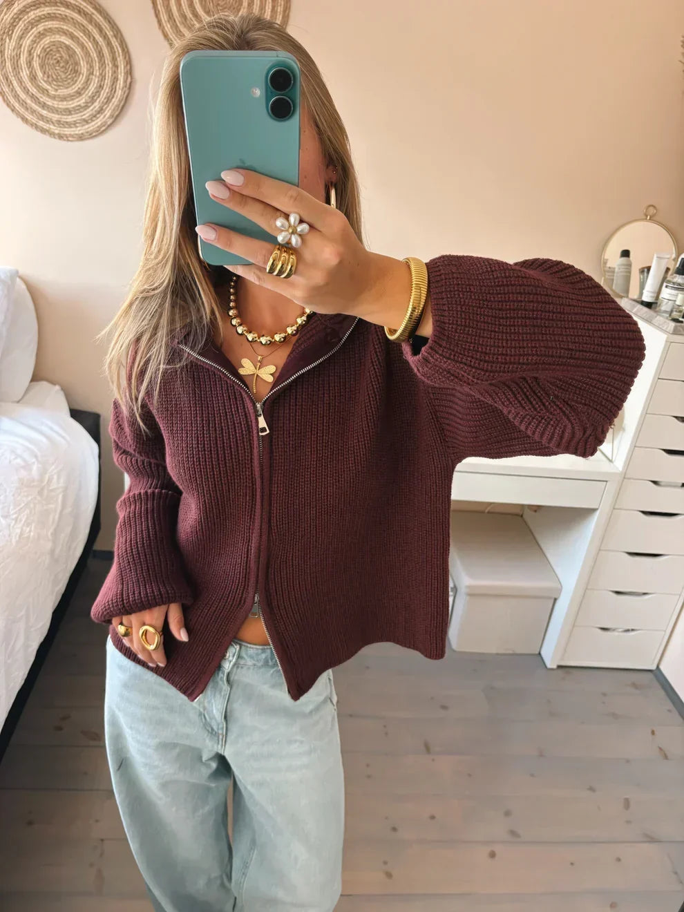Women's Chunky Knit Cardigan – Oversized Burgundy Zip-Up Cardigan