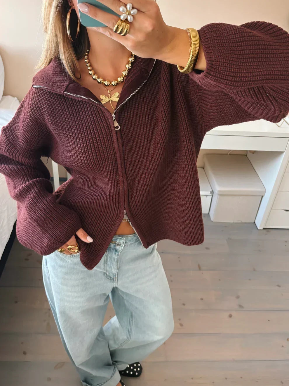 Women's Chunky Knit Cardigan – Oversized Burgundy Zip-Up Cardigan