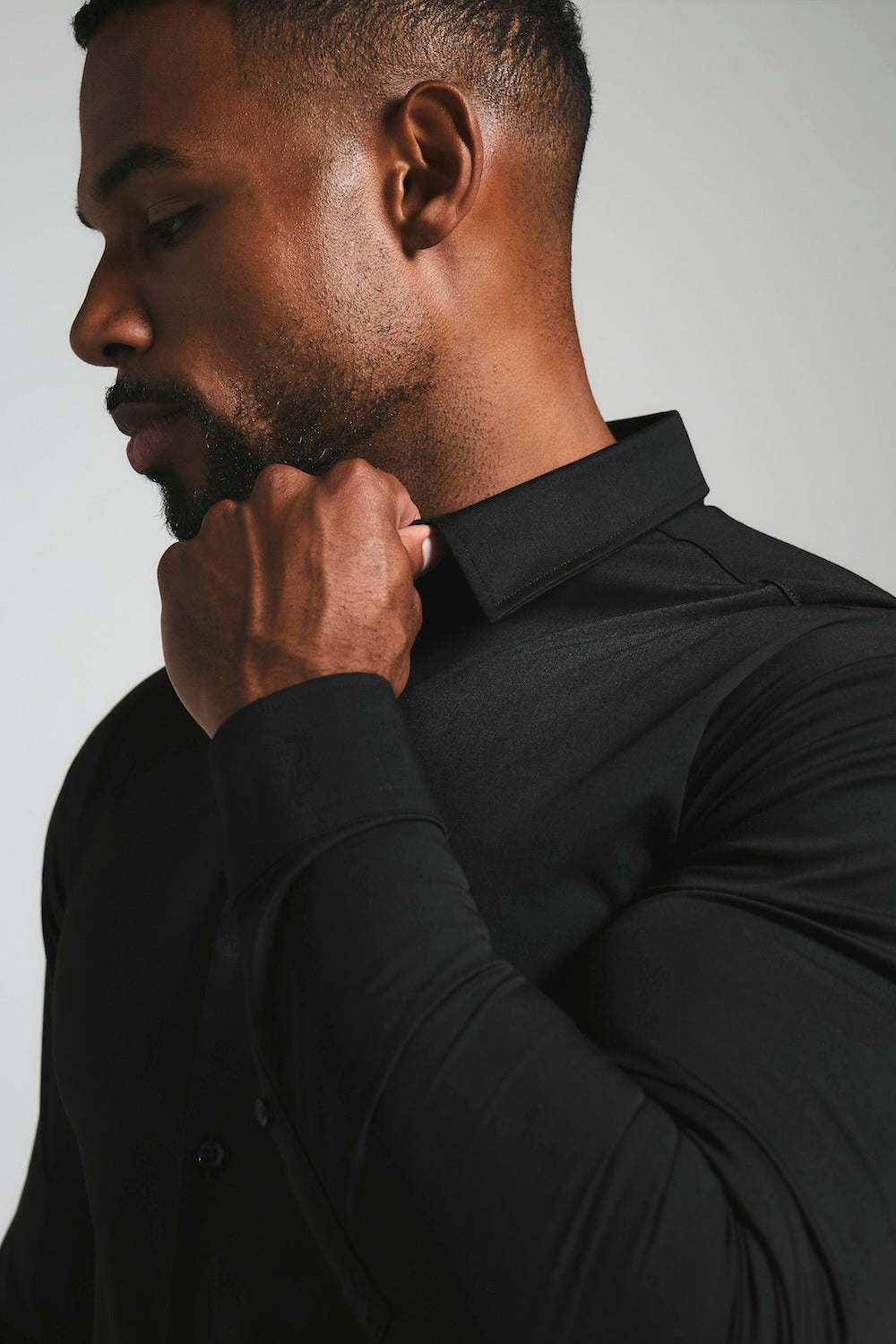 Men'S Muscle Fit Dress Shirt In Black