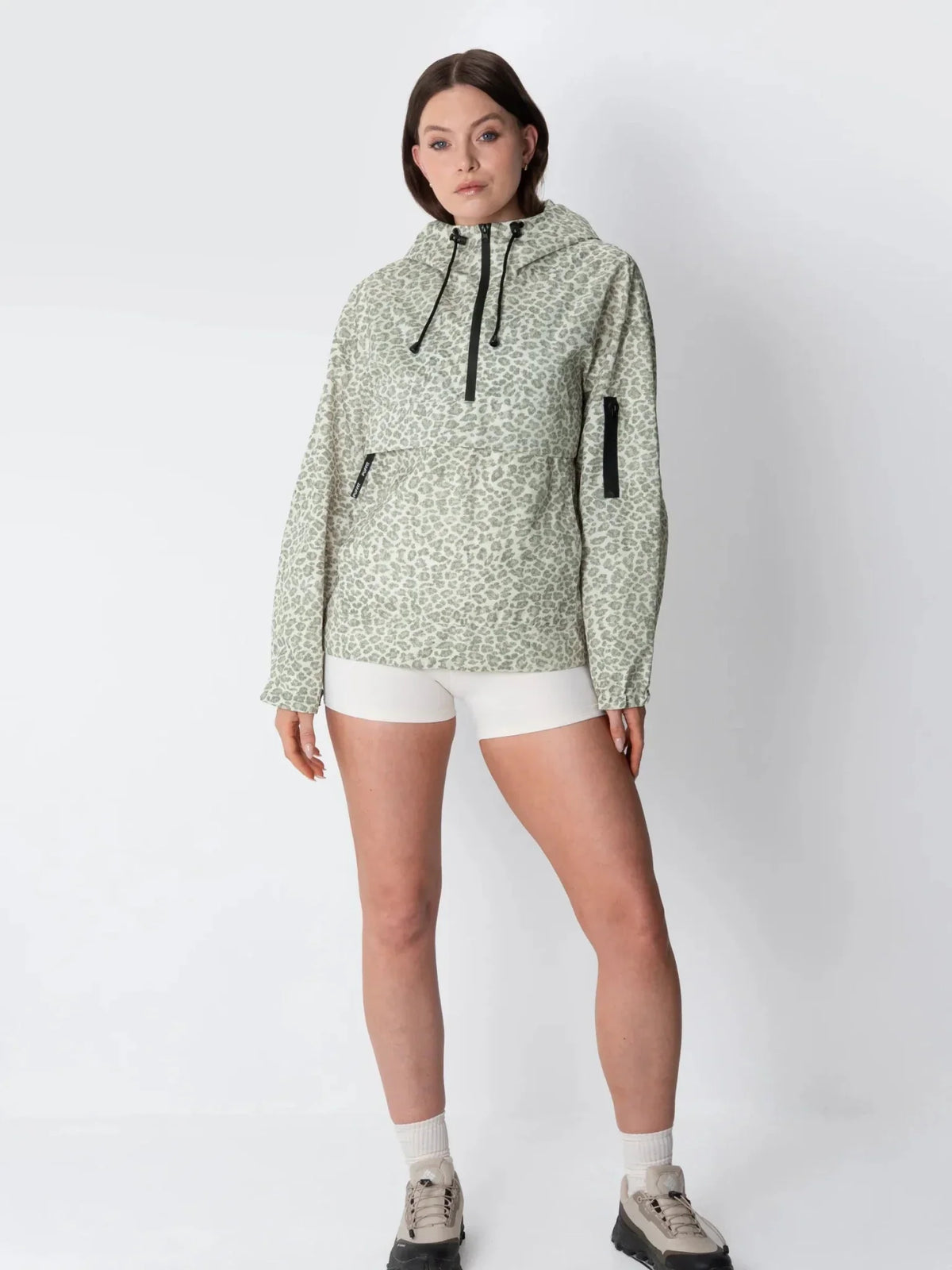 Women's Hooded Rain Jacket – Relaxed Fit Rain Hoodie, 3 Warmth Levels, 5 Colours