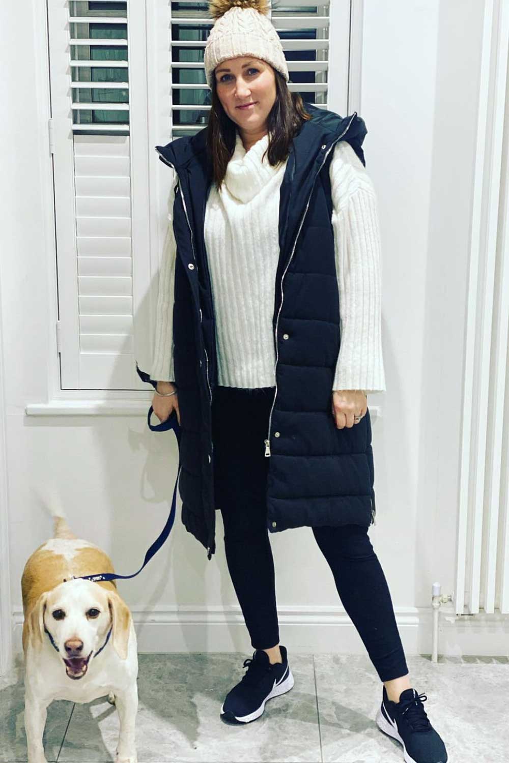 Women's Black Padded Longline Gilet – Hooded Sleeveless Puffer Body Warmer